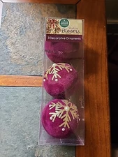 Winter Wonder Lane Festive Bloom Collection 3 pc Velvet Purple Ornaments