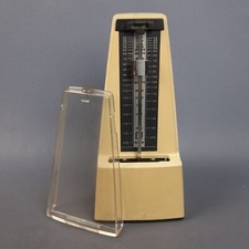Metronome Nikko Seiki Co, LTD Plastic And Metal Vintage Collection Late 1900s