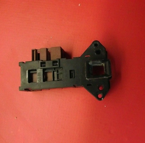 Waschmaschine HOTPOINT WMA32P TÜRSCHLOSS