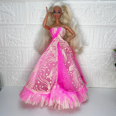 1994 Dance N Twirl Barbie - Blonde