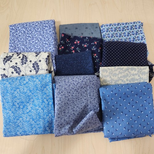 Fabric Remnant Lot 1lb 12pc Blue Floral Calico Cotton Quilt Scraps