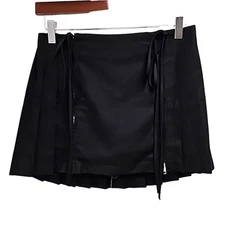 Korean Aesthetic Hanni Low Rise Pleated Mini Skirt w/Two Zippers Size S (NWT)