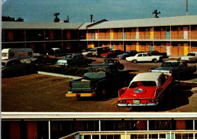 Amarillo,TX Plainsman Motel/Route 60-66/Chevy Fleetside Truck/Plymouth Fury-A144