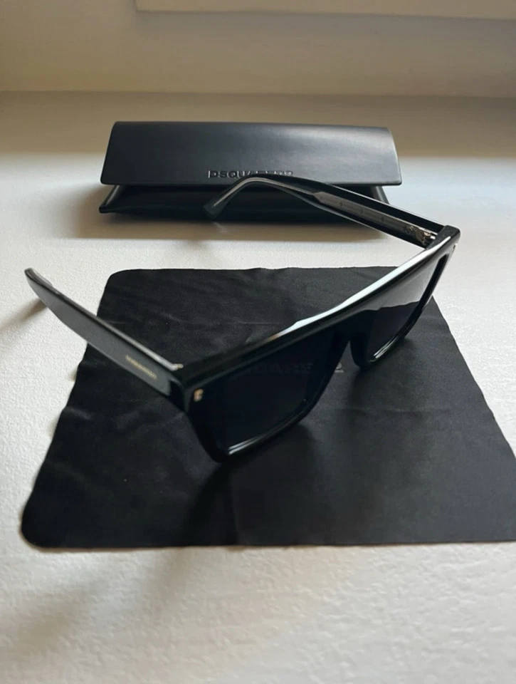 Occhiali Da Sole Dsquared2d2 0051/s 807 - Imagen 2 de 4