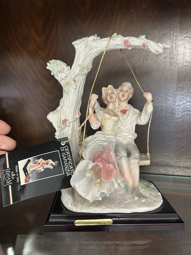 Italian-Made Miriam Statue Figurine Elegant Religious Decor