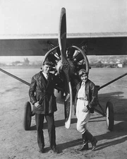 KATHRYN CRAWFORD & OTTO TIMM WITH PLANE PHOTOGRAPH PHOTO PRINT