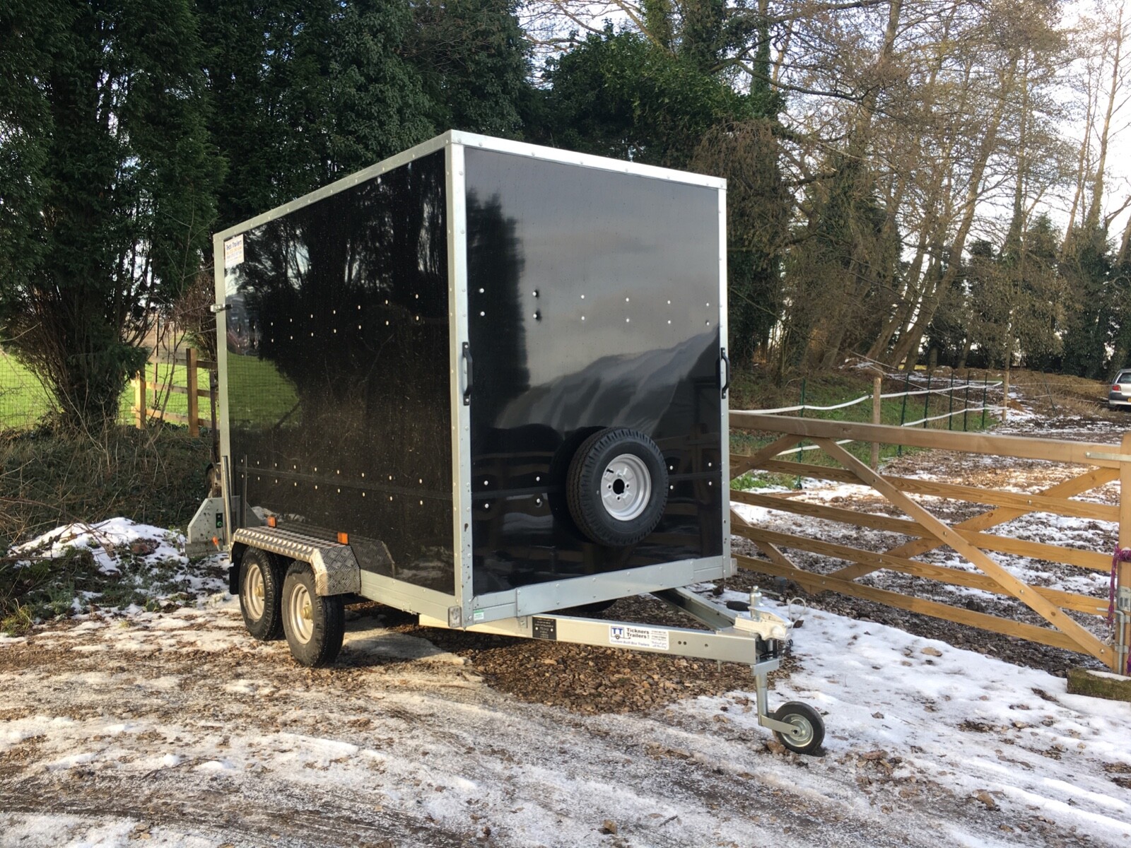 TICKNERS RAMP NOTORBIKE TRAILER 8x5x6 RAMP TWIN AXLE at Teds Trailers