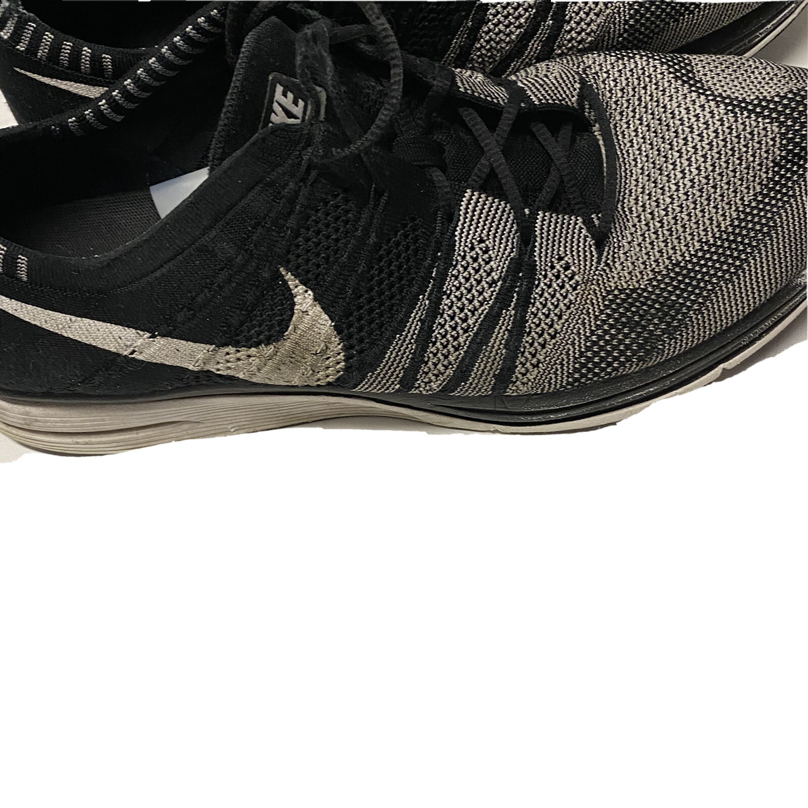 flyknit trainer oreo