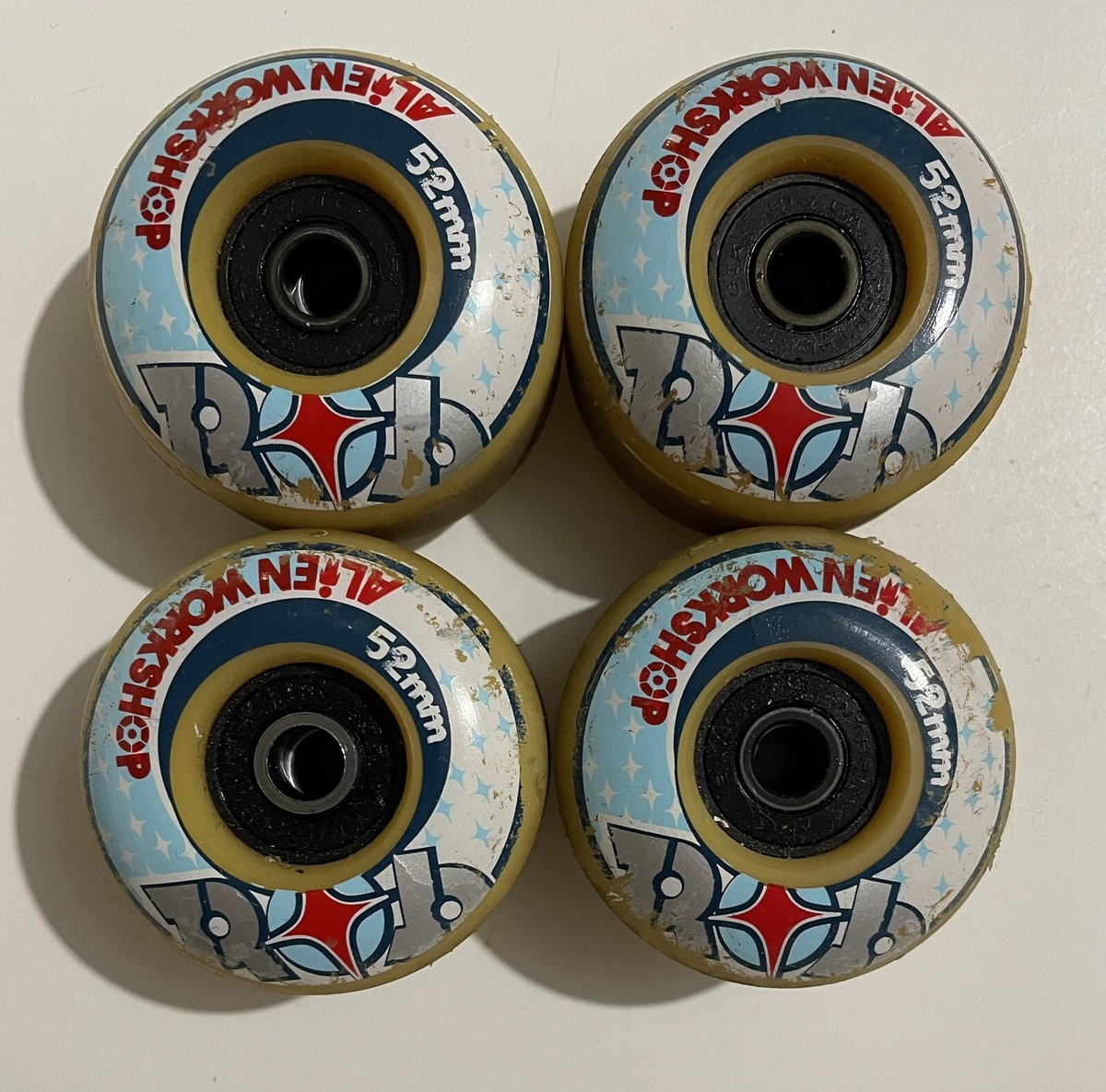 Alien Workshop スケートボード 52mm ホイール