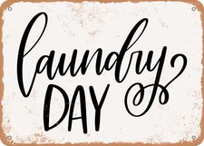 METAL SIGN - Laundry Day - Vintage Look Sign