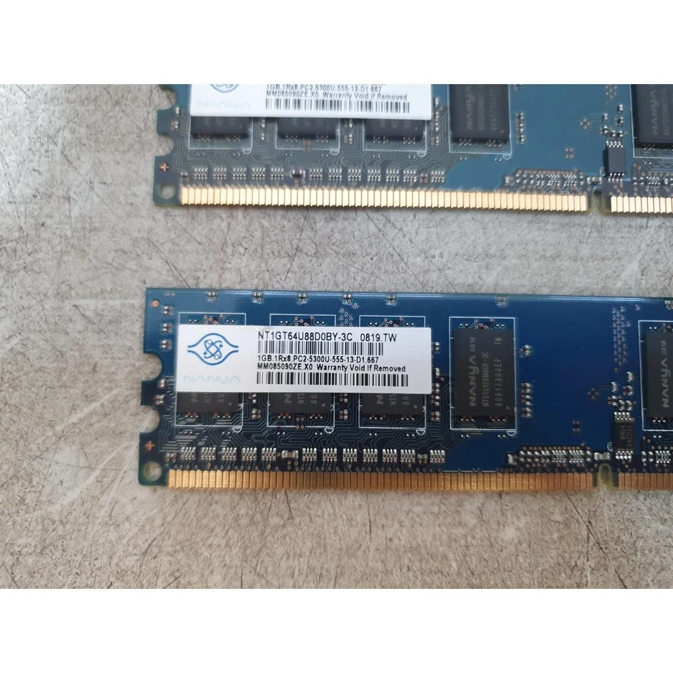 Lot of 4 Nanya & Samsung Memory Module (1GB & 512MB) DDR2 RAM 240-Pins PC2-5300 - Image 3 of 4