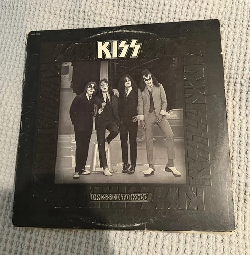 Kiss Dressed To Kill Vinyl Album 1st Press 1975 Casablanca Records NBLP 7016 G