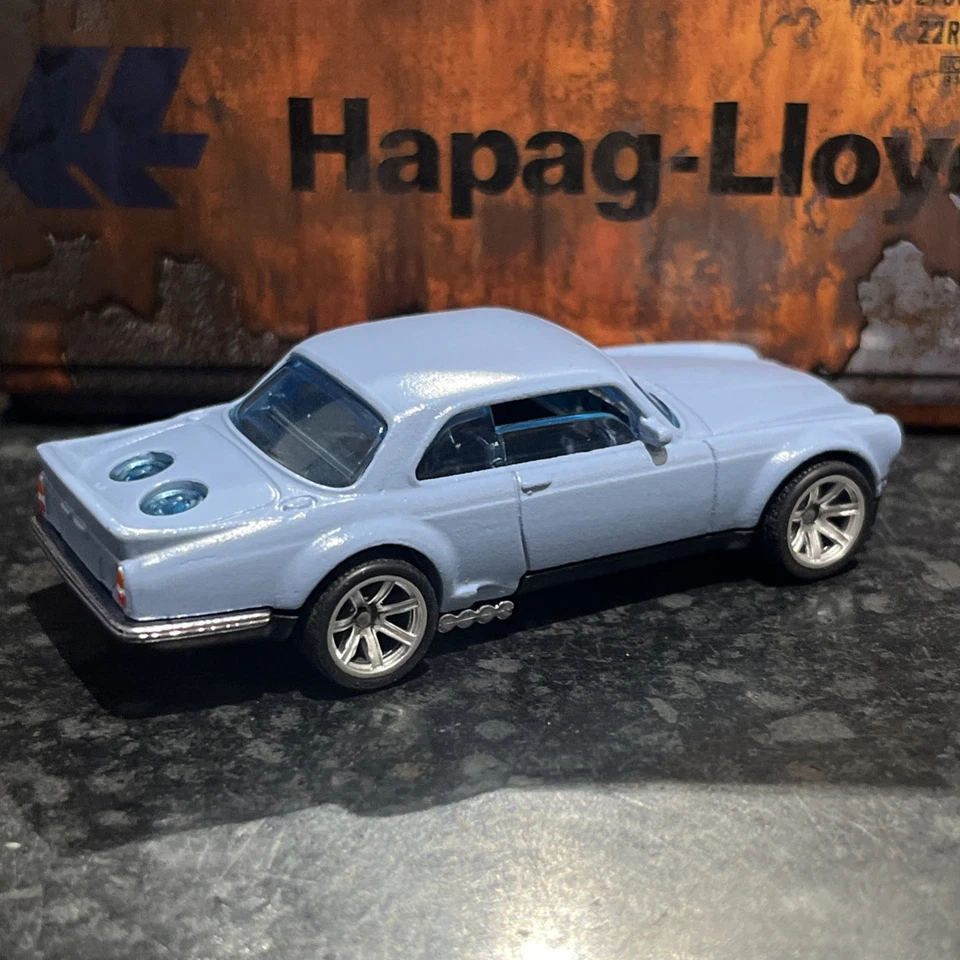 Jaguar XJ6C V12 personalizado Hot Wheels con pilotos reales Foto 4 de 4