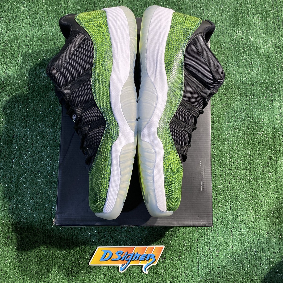 Size 13 - Air Jordan 11 Mens 528895-033 Black Retro Low Green