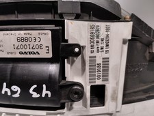 Compteur Volvo V50