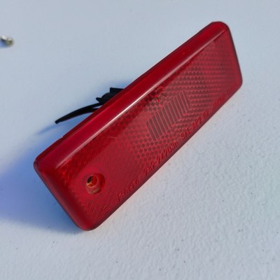 ３点確認用 1984-1985-1986 Nissan 300zx Right Rear Side Marker OEM RH for sale
