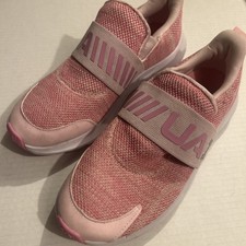 Under Armour Pink GGS Surge Youth Size 7Y Athletic Shoes