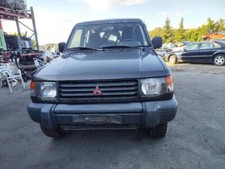 Pare-brise Mitsubishi MONTERO