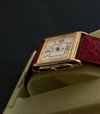 Lorus Quartz Vintage Watch Gold-Red Band