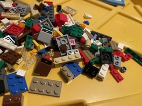 LEGO Christmas Build Up 40222 250pcs 24 in 1 Holiday with Manuals & Open Box