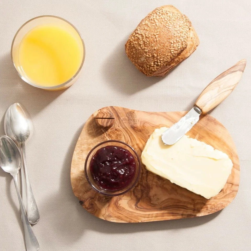Plato de mantequilla de madera de olivo con cuchillo Berard France Foto 3 de 3