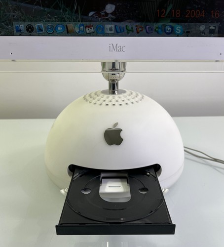 Vintage Apple iMac PowerPC G4 700Mhz 384MB RAM 40GB HDD - Afbeelding 8 van 13