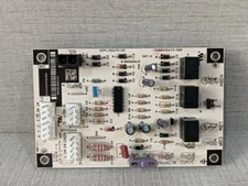 HK61EA020 CARRIER CIRCUIT BOARD CEPL130674-03/CEBD430674-08A- NEW WITHOUT BOX