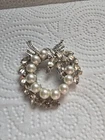 Vintage Eisenberg Ice Silver Tone Pearl With Clear Rhinestones Brooch No. 6850