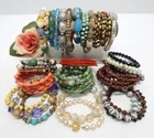 VINTAGE TO NOW FASHION/COSTUME JEWELRY BEADED BRACELET LOT, ASSORTED MATERIALS