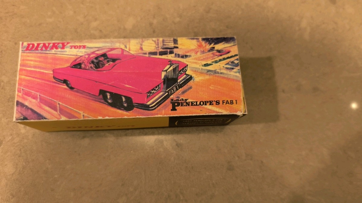 Dinky Toys Lady Penelope's FAB 1 Thunderbirds Pink Rolls-Royce