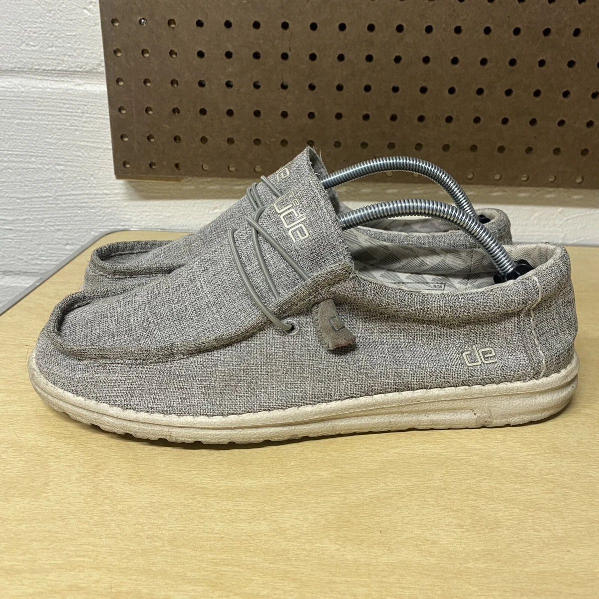 Hey dude wally linen iron clearance