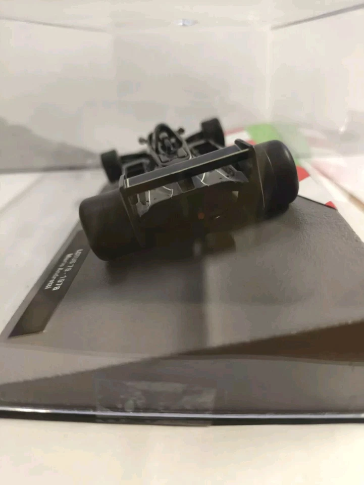 LOTUS 79 - 1978 MARIO ANDRETTI - Formula 1 Auto Collection Scala 1/43  - Immagine 3 di 4