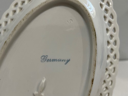 Vintage Possibly Antique German Pierced Porcelain Oval Dish w/ Floral Decoration - Picture 10 of 10