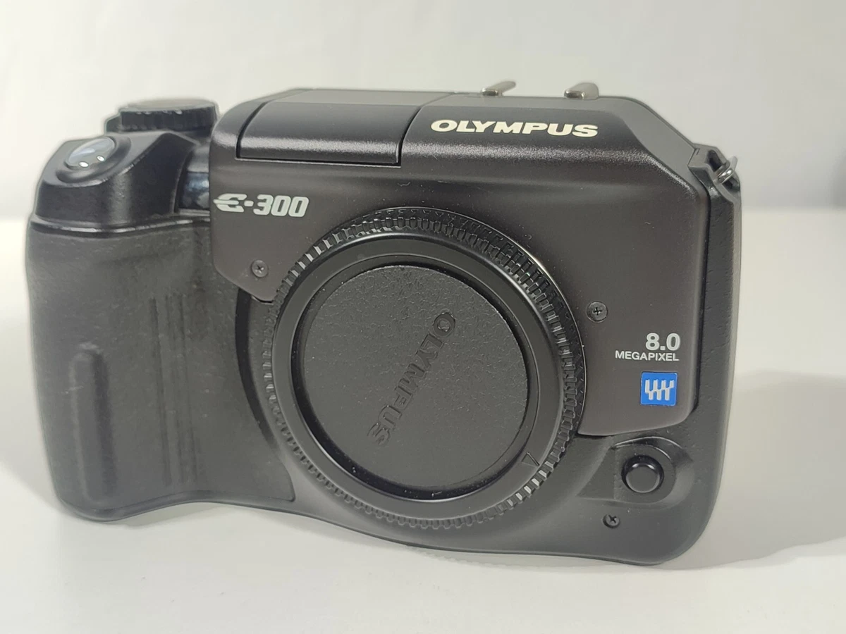 Olympus E-300 (Evolt 300) Kodak CCD classic camera and lens Serial