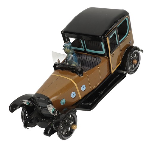 Clockwork Vintage Car Toy Tinplate Handcrafted Retro Wind Up Car Toy - Picture 3 of 19