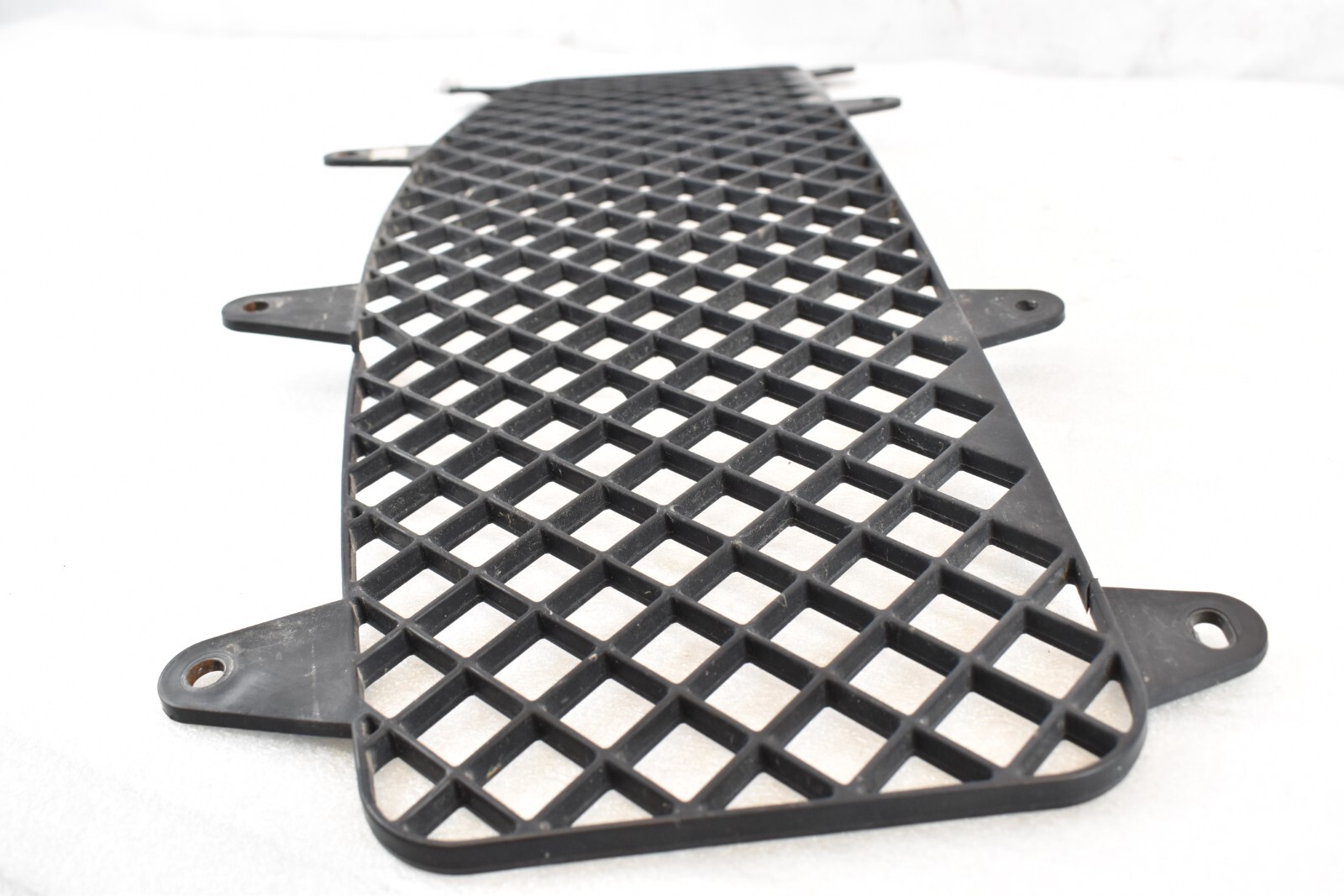 🚀 2014-2019 MASERATI GHIBLI S Q4 FRONT BUMPER INNER GRILLE OEM