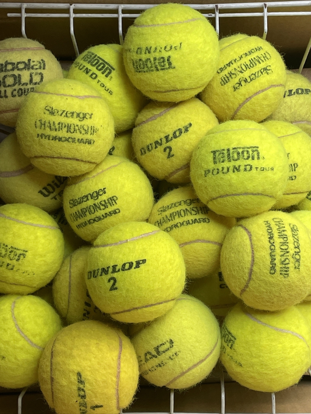 30 Balles De Tennis D'occasion - Marques Wilson, Dunlop, Slazenger | Pour Chiens Ou Entraînement | Qualité Vérifiée