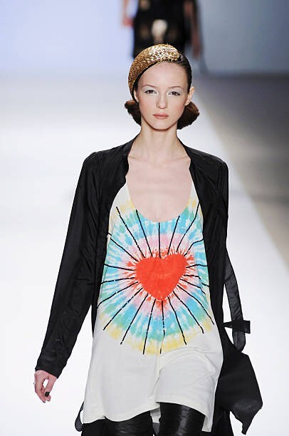BNWT Rare 2008 SASS & BIDE 'The Mad Ones' Batik Heart Singlet Dress - Size XS - image 9