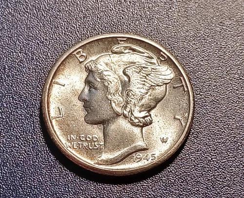 Gem BU 1945-D Mercury Dime