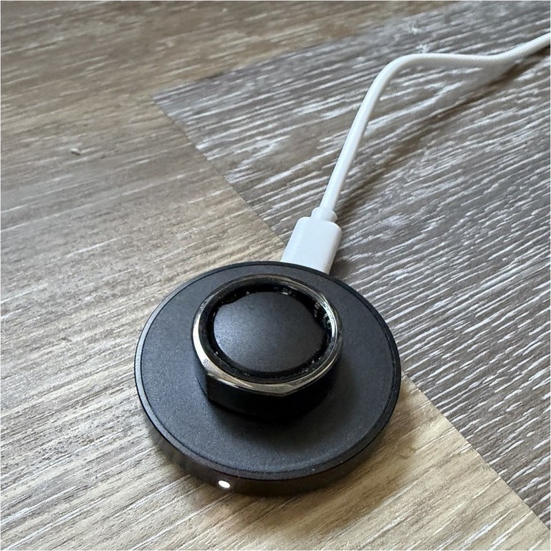Oura Gen3 Ring Size 11 for Oura Ring Gen3, Black Plastic Charging Dock