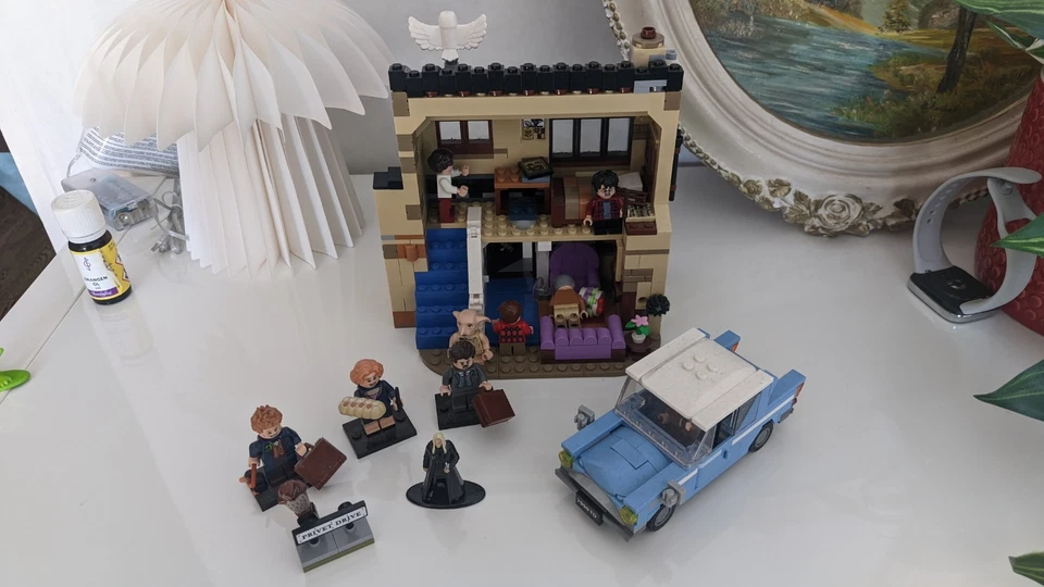 LEGO Harry Potter 4728 Escape from Privet Drive