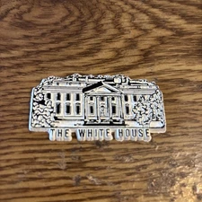 The White House Washington DC Magnet; 1-1/4" x 2-1/2"
