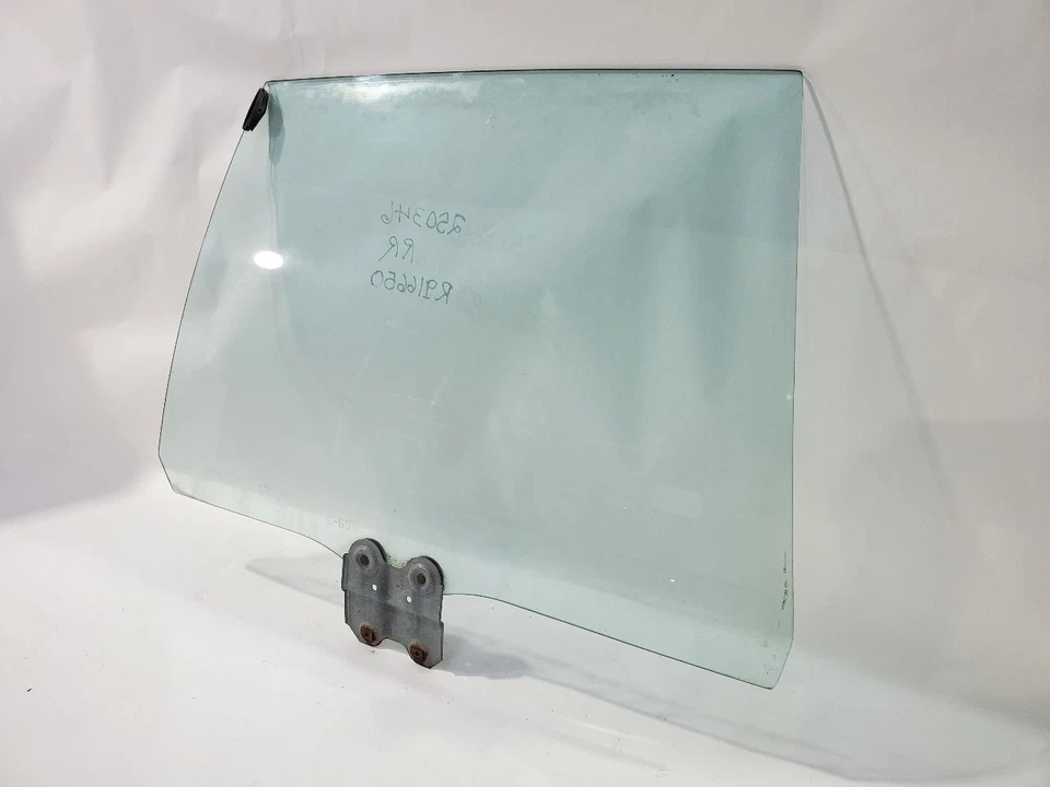 Puerta trasera derecha vidrio usado se adapta: Cadillac Brougham 1989 tracción trasera grado derecho Foto 2 de 4