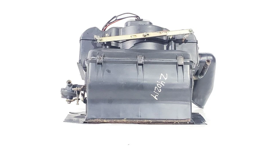 1982 1989 Alfa Romeo Spider Veloce OEM AC Evaporator With Housing - Image 2 of 4