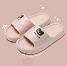 pink foam slippers Woman size 6,5  very comfortable and light