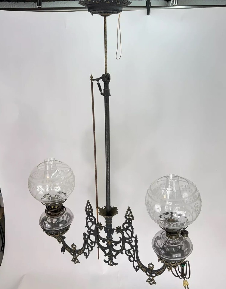 Antique Cast Iron Double Arm Hanging Electric Oil Lamp Chandelier Light
