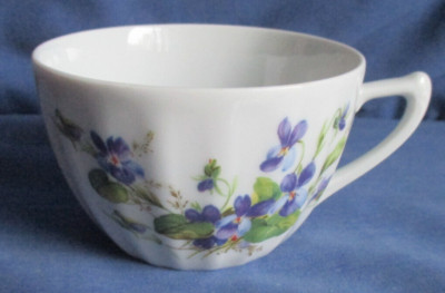 Seltmann Weiden Kaffeetasse Dorothea Veilchen weitere Porzellan Tassen