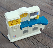 Vintage Little Tikes Dollhouse Furniture - Plastic Toy Kitchen