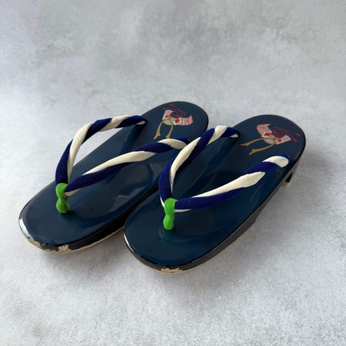 Vintage Japanese Boys Geta 1980 Kabuto Design Sandals 19.5cm 7.7"