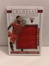 2016 Panini National Treasures Colossal Materials #14 Denzel Valentine 36/60